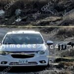 Dejan 2 cadáveres y un cartel en la cajuela de un auto en Xochimilco
