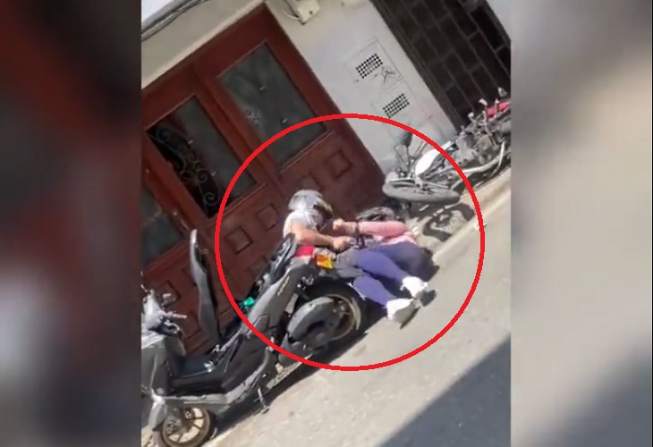 En Bello le dispararon en la mano a una mujer por robarle un bolso