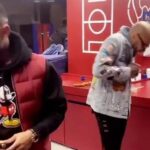 Depay muestra por error a Gerard Piqué sin ropa en el camerino