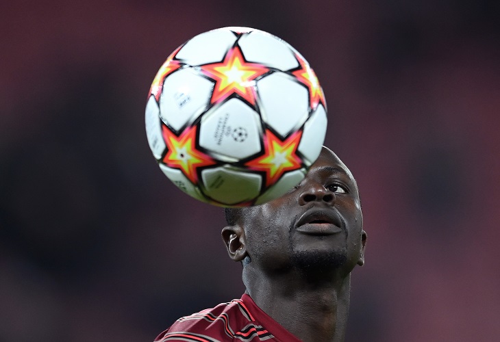 La vida de Cristiano y Neymar "no está hecha para mí", dice Sadio Mané