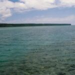 Alerta por derrame de diésel tras el naufragio de un barco en las Islas Galápagos