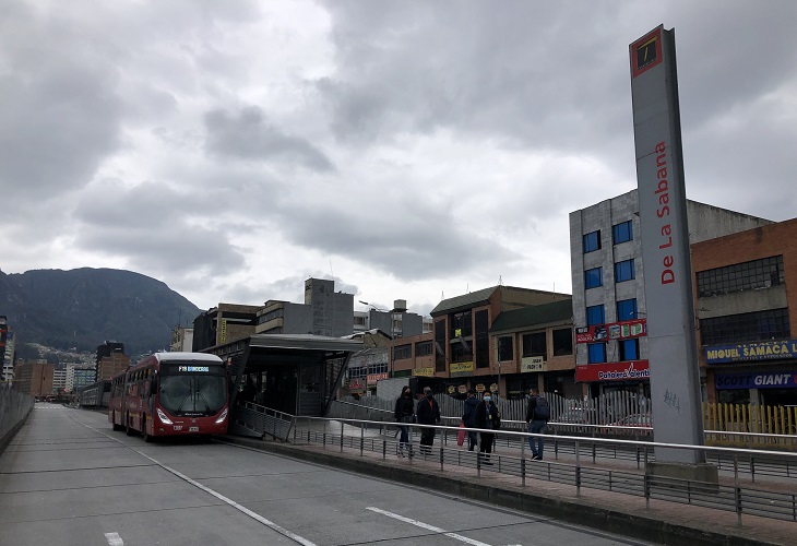 Encuentran cuerpo en bolsa de basura cerca a estación de La Sabana de Transmilenio