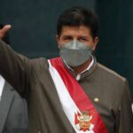 Gobierno de Castillo promete preguntar a los peruanos si quieren una nueva constitución - la mina Las Bambas