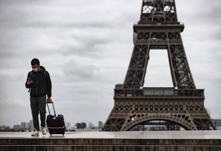 Cortes de internet y de móviles en Francia por sabotajes de la fibra óptica