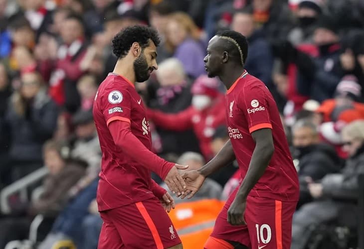 El Liverpool aumenta la presión al Manchester City