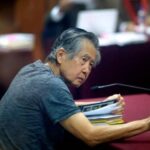 El expresidente Fujimori fue internado en una clínica tras sufrir una descompensación