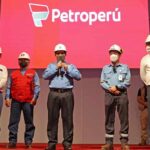 El presidente de Perú pone en marcha la mayor refinería de su país