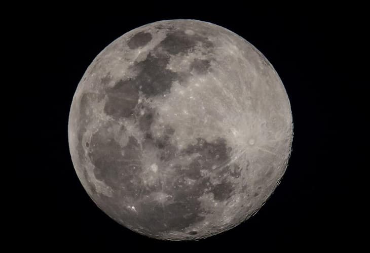 China halla minerales de alta presión en muestras recogidas en la Luna