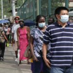 La OPS advierte que la pandemia continúa, pero deja a cada país su manejo