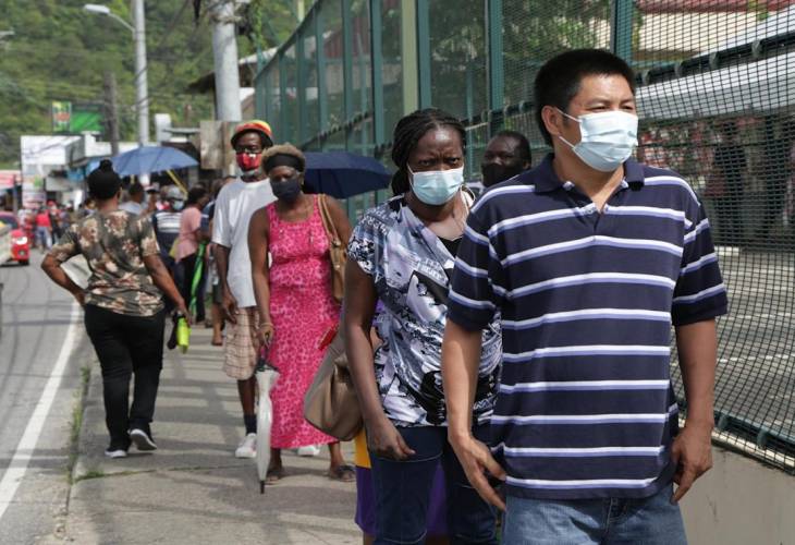 La OPS advierte que la pandemia continúa, pero deja a cada país su manejo