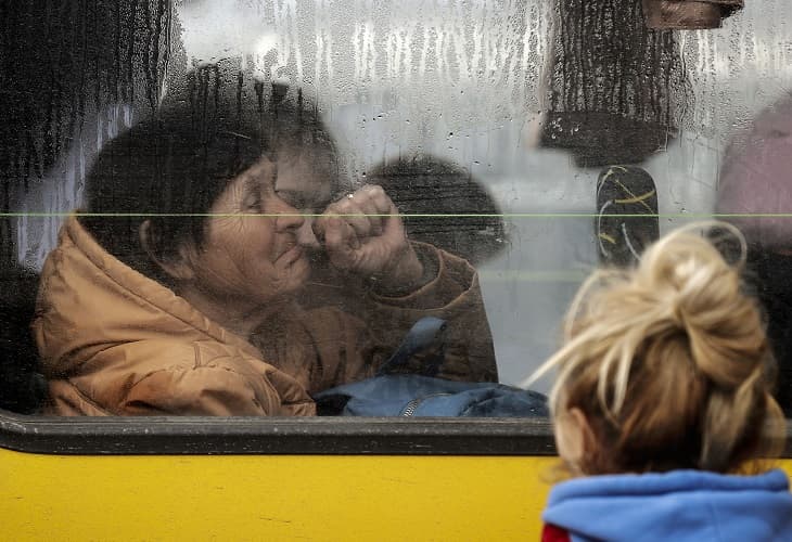 La guerra mata a 165 niños ucranianos mientras sigue el foco en Bucha