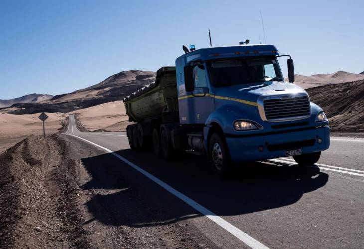 La producción industrial en Chile crece un 0,8 % en marzo pese a la caída de la minería