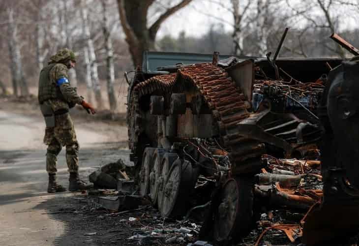 Las tropas rusas se retiran de Kiev pero sus habitantes no creen que sea el fin
