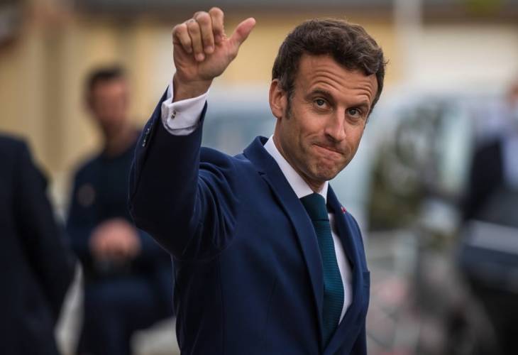 Macron asegura ante Zelenski que reforzará la ayuda militar a Ucrania