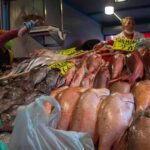 Mexicanos buscan esquivar la inflación y mantener la tradición de la Cuaresma