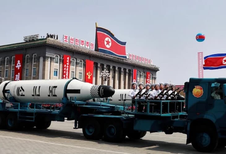 Pionyang celebra el Día del sol con homenaje al fundador de la dinastía Kim