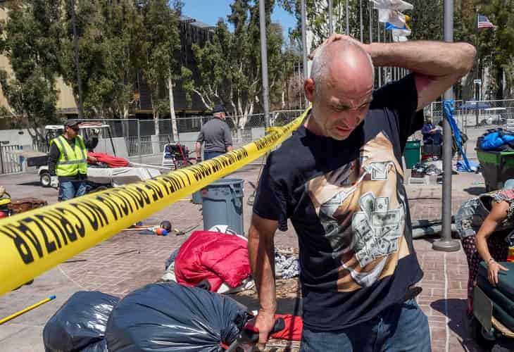 Revelan falta de coordinación en plan contra falta de vivienda en Los Ángeles