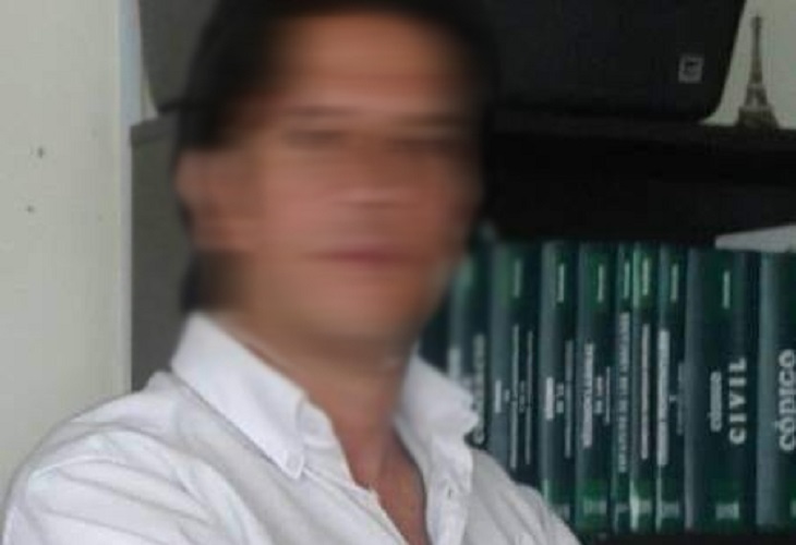 Detienen al docente Sergio Echeverri, por presunto abuso en Rionegro
