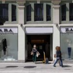 Sin tiendas, pero con influencers, así amenaza la china Shein a Zara o H&M