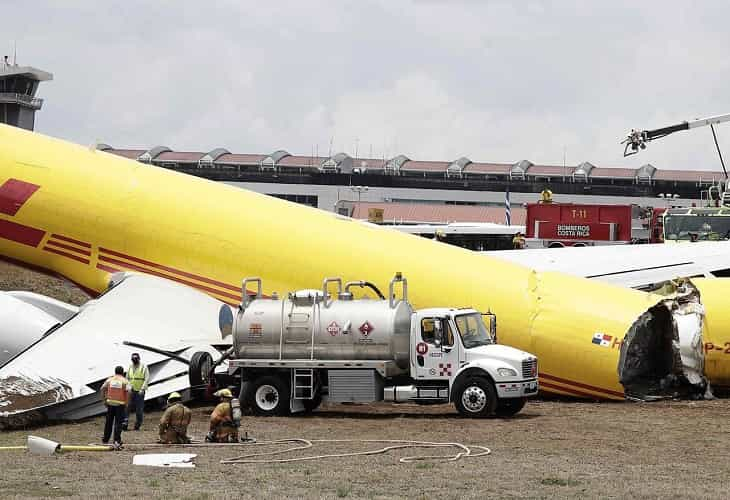 Un avión de carga sufre un accidente en el aeropuerto de Costa Rica