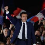 Zelenski felicita a Macron por su reelección
