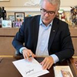 Iván Duque firma la extradición a EE.UU. de alias ‘Otoniel’