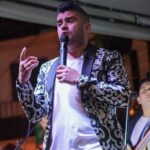 En Bello le robaron un carro y una moto al cantante Mauricio Ceballos
