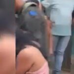 Policías son grabados sacando a una mujer del pelo, en un bar de Remedios