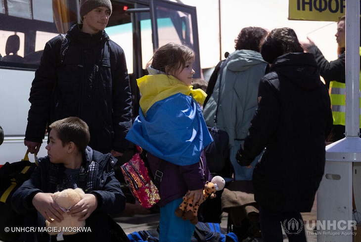 El número de refugiados ucranianos supera los cinco millones