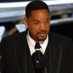 Tras cachetada a Chris Rock, Will Smith renuncia a la Academia