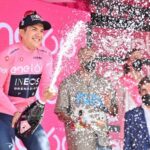 Carapaz arrebata la maglia rosa a Juanpe López y Yates triunfa en la etapa