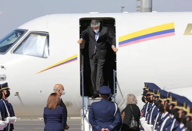 Colombia comprará el avión presidencial de Ecuador, según el ministro de Economía