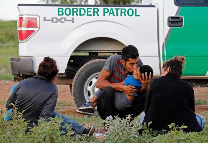 EE.UU. mantiene récords de detenciones fronterizas con más de 234.000 en abril - frontera