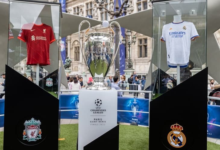 El trofeo de la Champions ya está expuesto en París