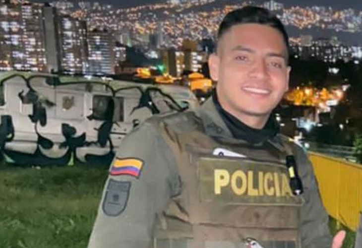 El patrullero Fernando Murcia murió en atentado a caravana humanitaria en Antioquia