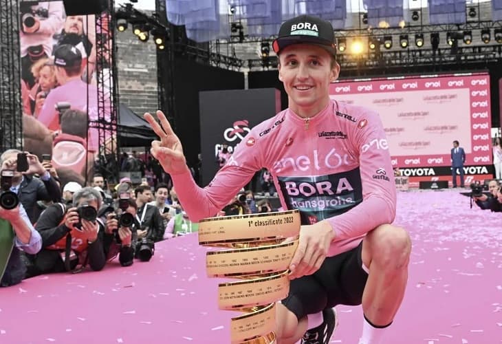 Hindley, primer australiano que gana la maglia rosa del Giro