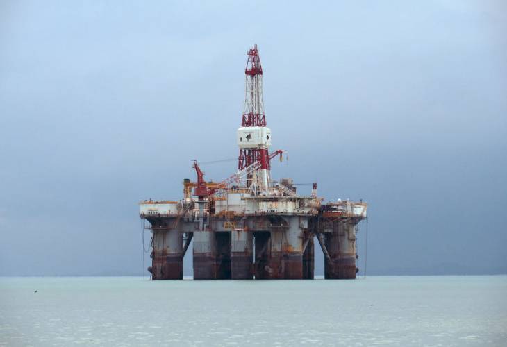 La UE sigue sin acuerdo para prohibir las compras de petróleo de Rusia