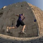 La música ayuda a correr más y mejor a _runners_, según un estudio