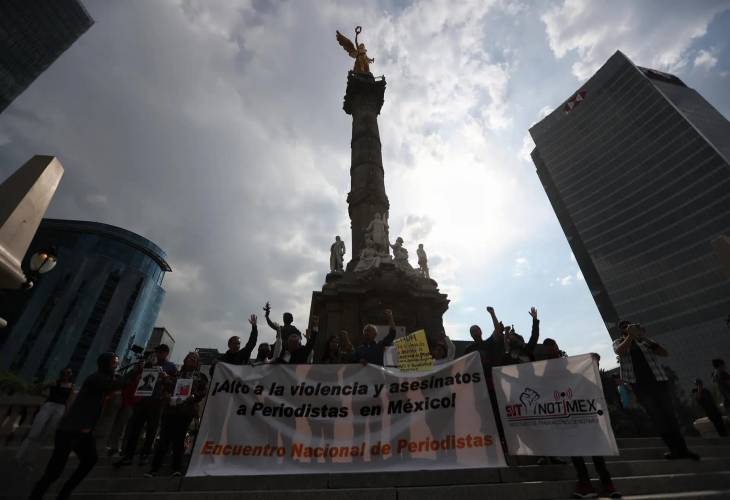 Marchan en México tras tres periodistas asesinados en los cinco últimos días