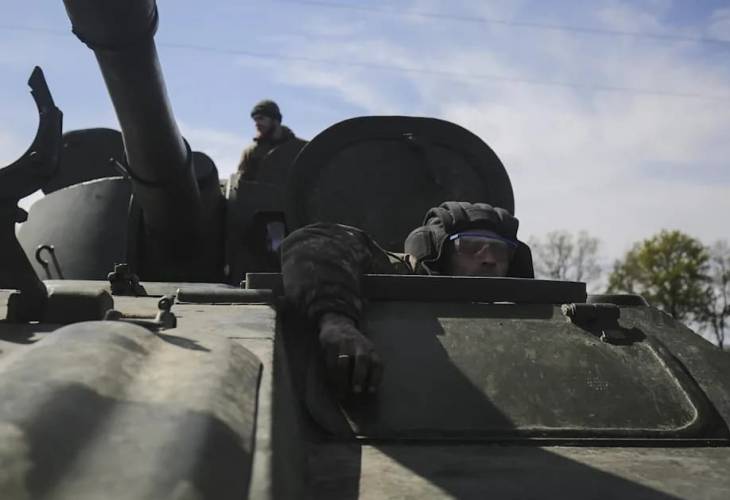 Ucrania inicia una contraofensiva en Járkov e Izium para frenar el avance ruso