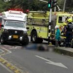 Conductor de una moto murió tras choque en la avenida Guayabal de Medellín