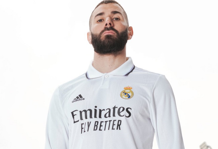 Real Madrid presenta su nueva indumentaria, con un look bien retro