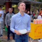 Burla de Daniel Quintero a la salida de Juan Camilo Restrepo de la Alcaldía