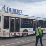 Evacuan a 101 civiles de la acería Azovstal, en Mariupol