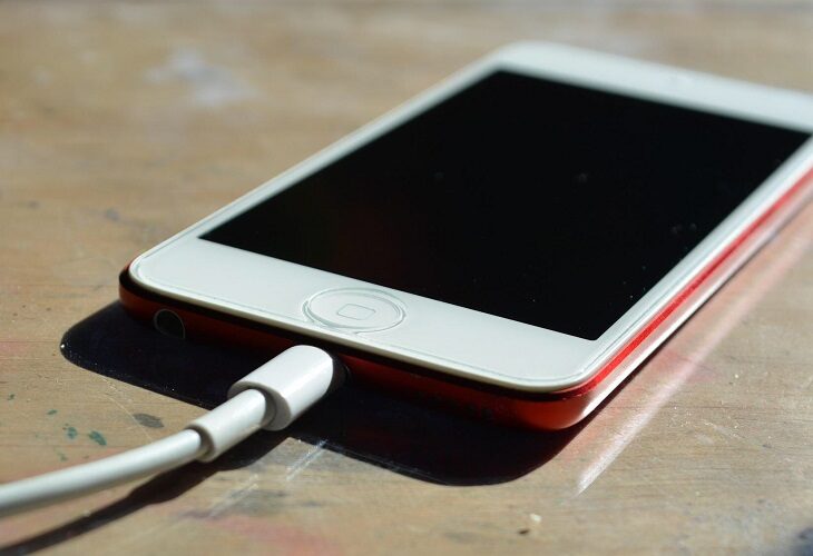 Tras 20 años desde su aparición, Apple confirmó que descontinuará el iPod