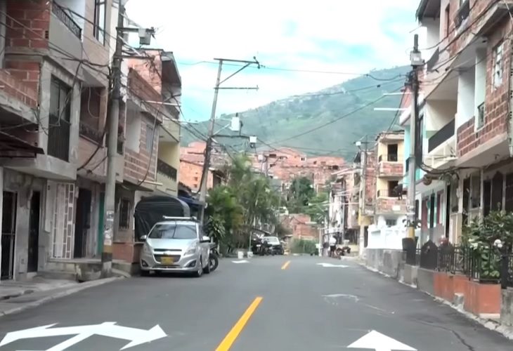 Mujer está grave tras caer desde el balcón de un segundo piso, en Bello, Antioquia