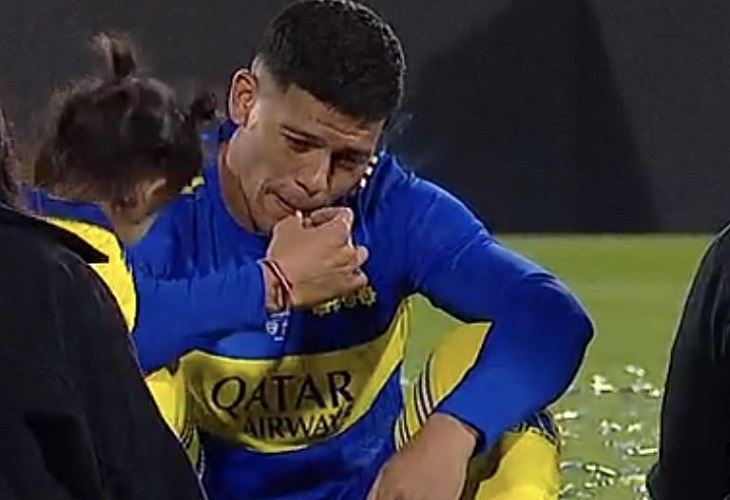 Marcos Rojo fue visto fumando, tras quedar campeón con Boca Juniors