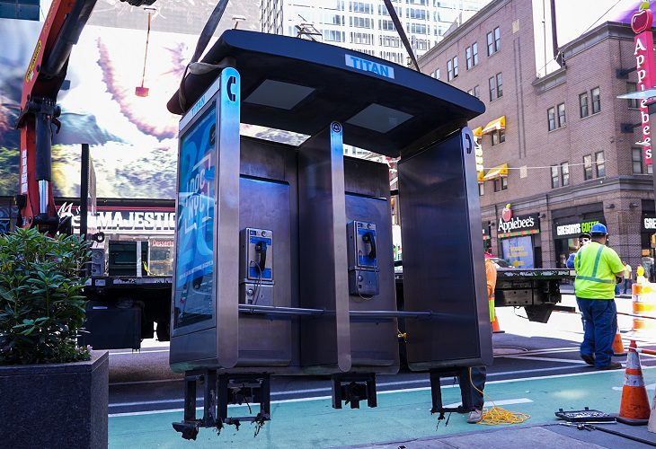 Nueva York retira el último teléfono público que había en sus calles