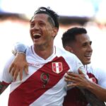 1-0. Lapadula culmina la fiesta peruana en Barcelona
