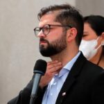 Boric pide combatir las noticias falsas sobre la nueva Constitución